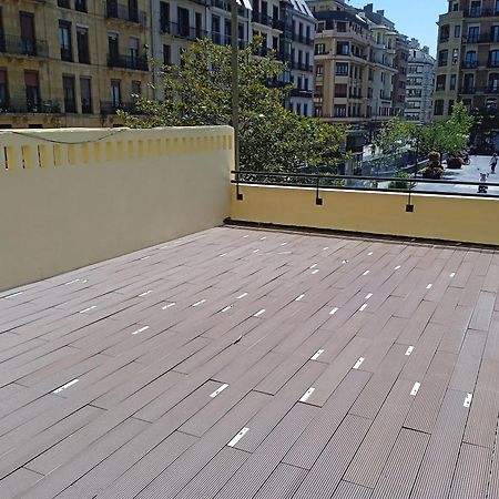 Apartamentos Gran Via By Sanse Holidays Сан-Себастьян Екстер'єр фото