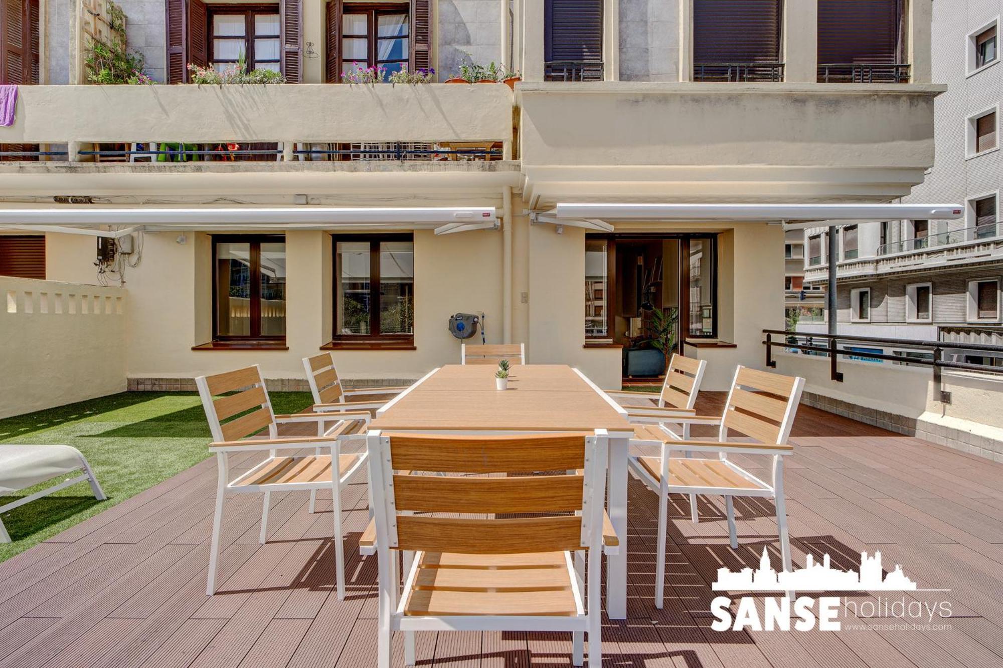 Apartamentos Gran Via By Sanse Holidays Сан-Себастьян Екстер'єр фото