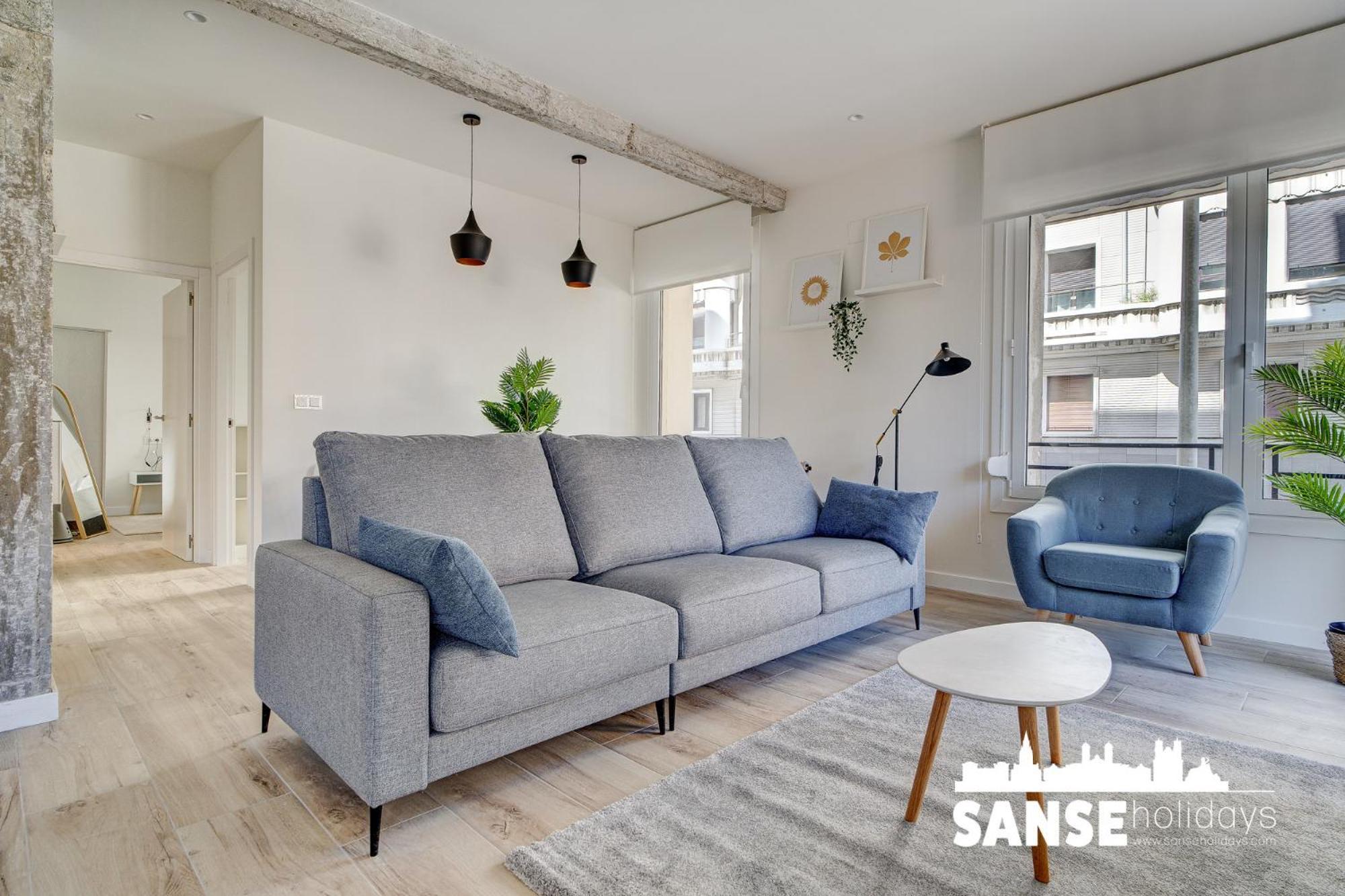 Apartamentos Gran Via By Sanse Holidays Сан-Себастьян Екстер'єр фото
